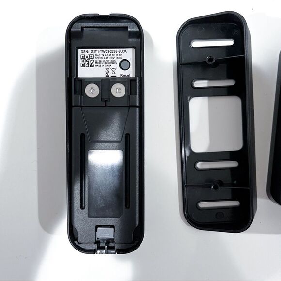 Blink video doorbell and mount - Picture 4 of 5